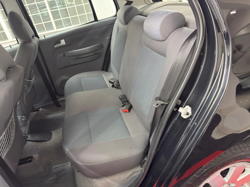 FOX 1.6 MI ROUTE 8V FLEX 4P MANUAL - 2008 - CAXIAS DO SUL