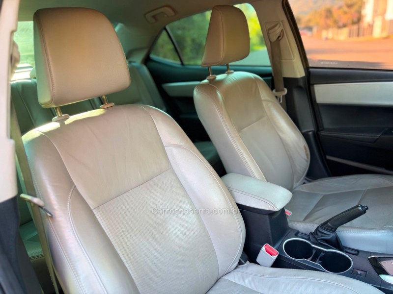 COROLLA 2.0 XEI 16V FLEX 4P AUTOMÁTICO - 2018 - FELIZ