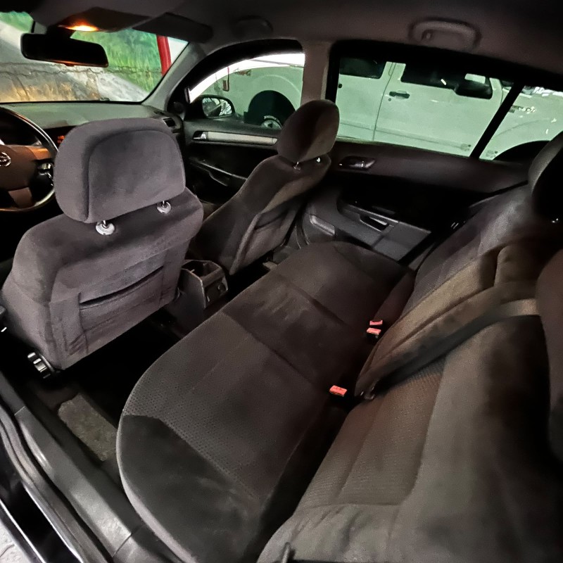 VECTRA 2.0 MPFI GT HATCH 8V FLEX 4P MANUAL - 2010 - CAXIAS DO SUL