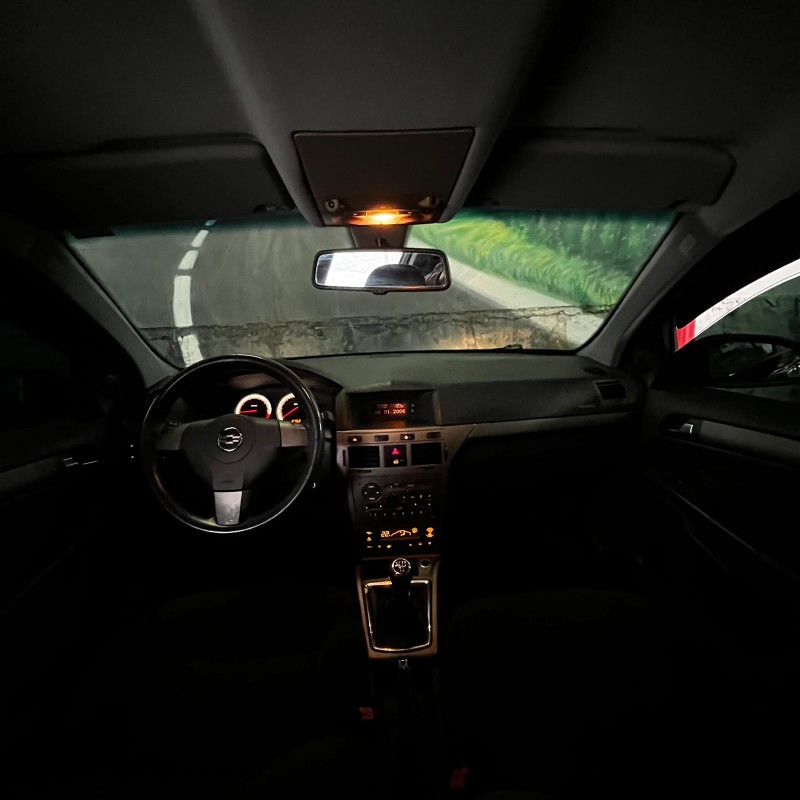 VECTRA 2.0 MPFI GT HATCH 8V FLEX 4P MANUAL - 2010 - CAXIAS DO SUL