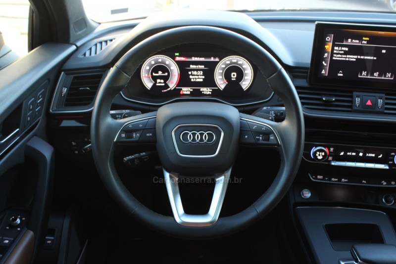 Q5 2.0 TFSI S LINE BLACK QUATTRO S TRONIC GASOLINA 4P - 2024 - CAXIAS DO SUL