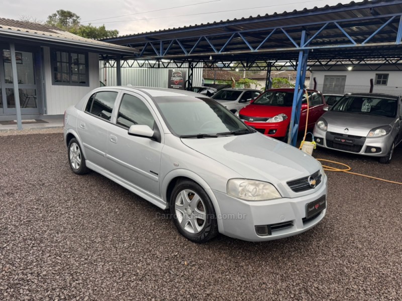 ASTRA 2.0 MPFI ADVANTAGE 8V FLEX 4P MANUAL - 2008 - IGREJINHA
