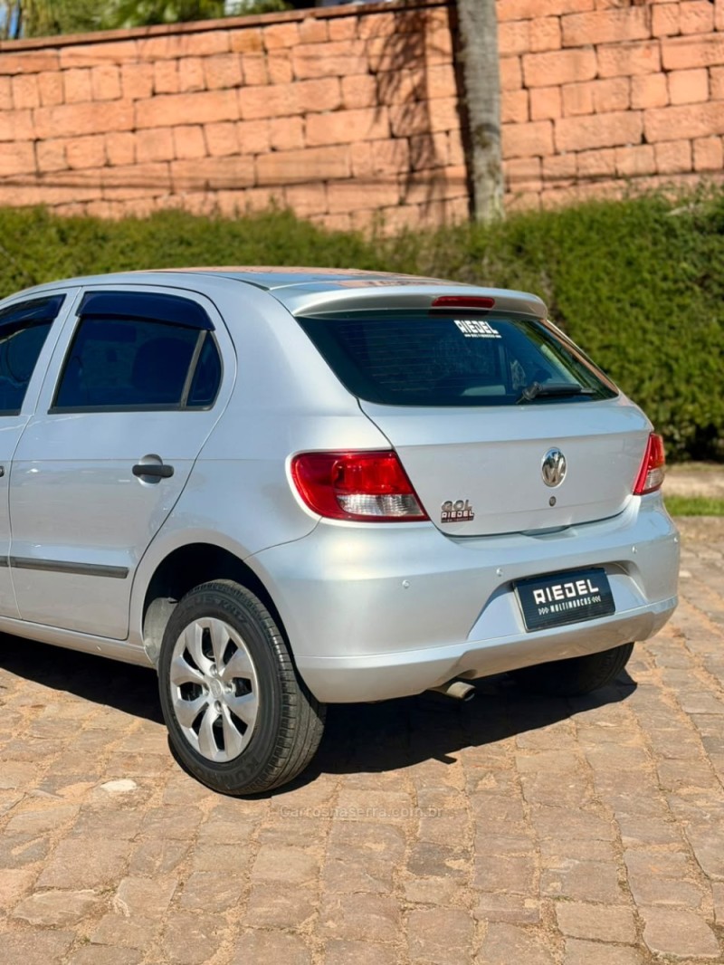 GOL 1.0 MI 8V FLEX 4P MANUAL - 2010 - VENâNCIO AIRES