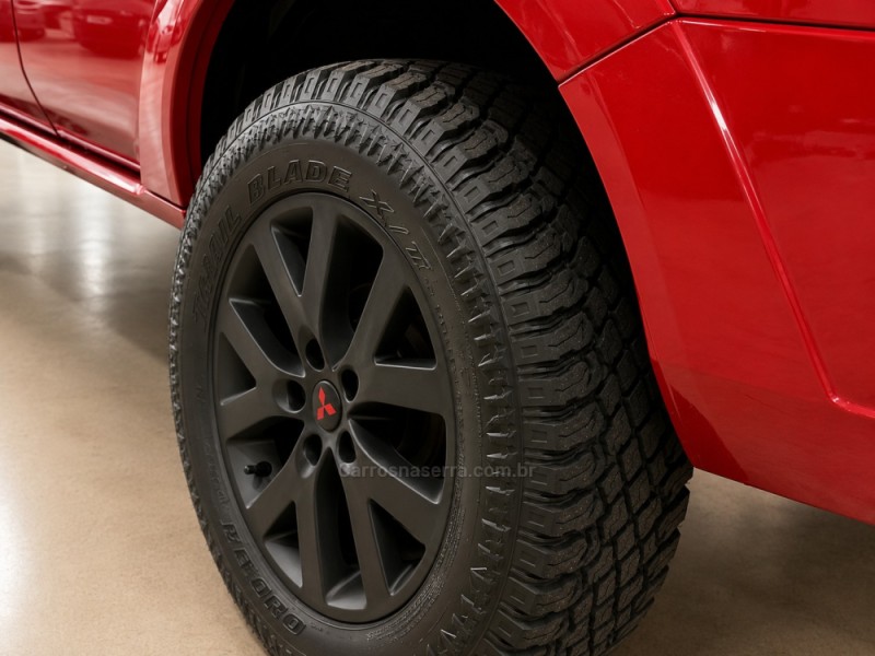 PAJERO TR4 2.0 4X4 16V 140CV FLEX 4P AUTOMÁTICO - 2010 - CAXIAS DO SUL