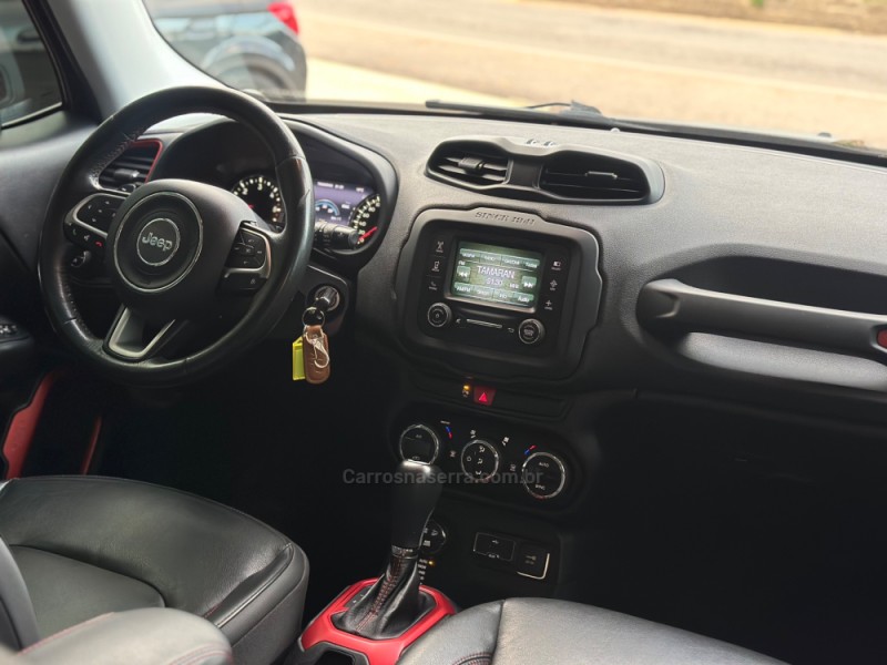 RENEGADE 2.0 16V TURBO DIESEL TRAILHAWK 4P 4X4 AUTOMÁTICO - 2016 - TUPANDI