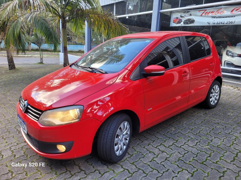 FOX 1.0 MI 8V FLEX 4P MANUAL - 2014 - NOVA PRATA