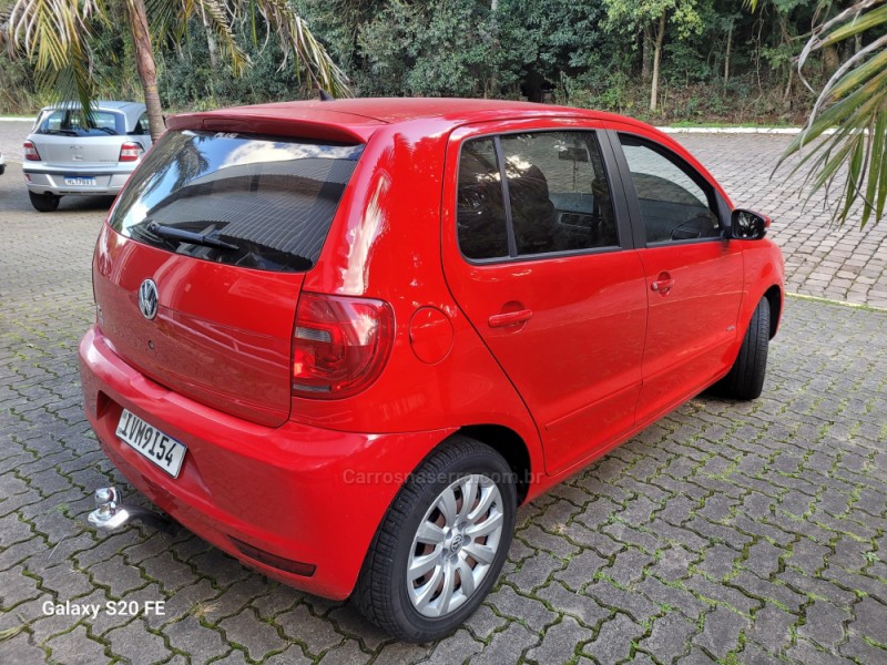 FOX 1.0 MI 8V FLEX 4P MANUAL - 2014 - NOVA PRATA