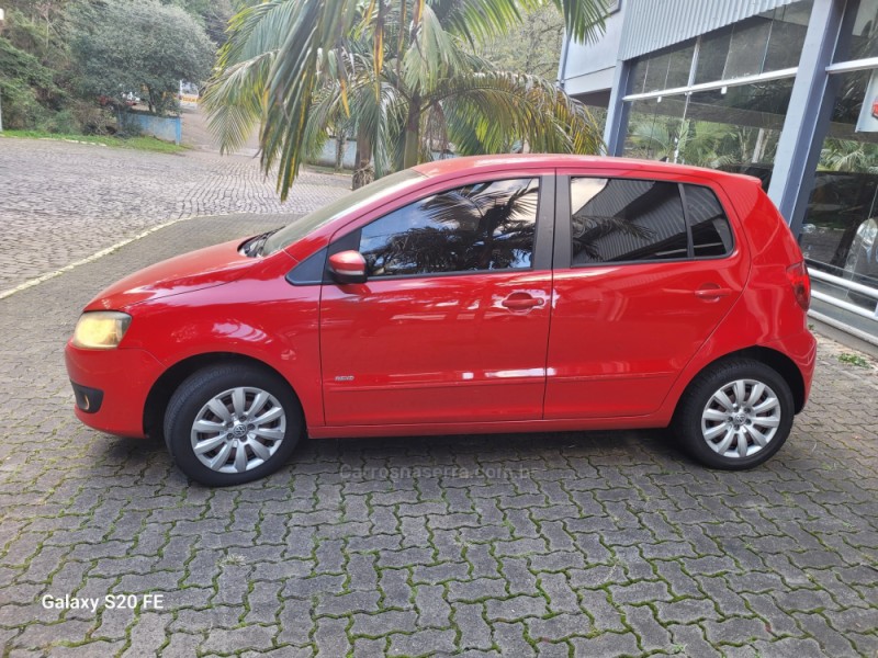 FOX 1.0 MI 8V FLEX 4P MANUAL - 2014 - NOVA PRATA