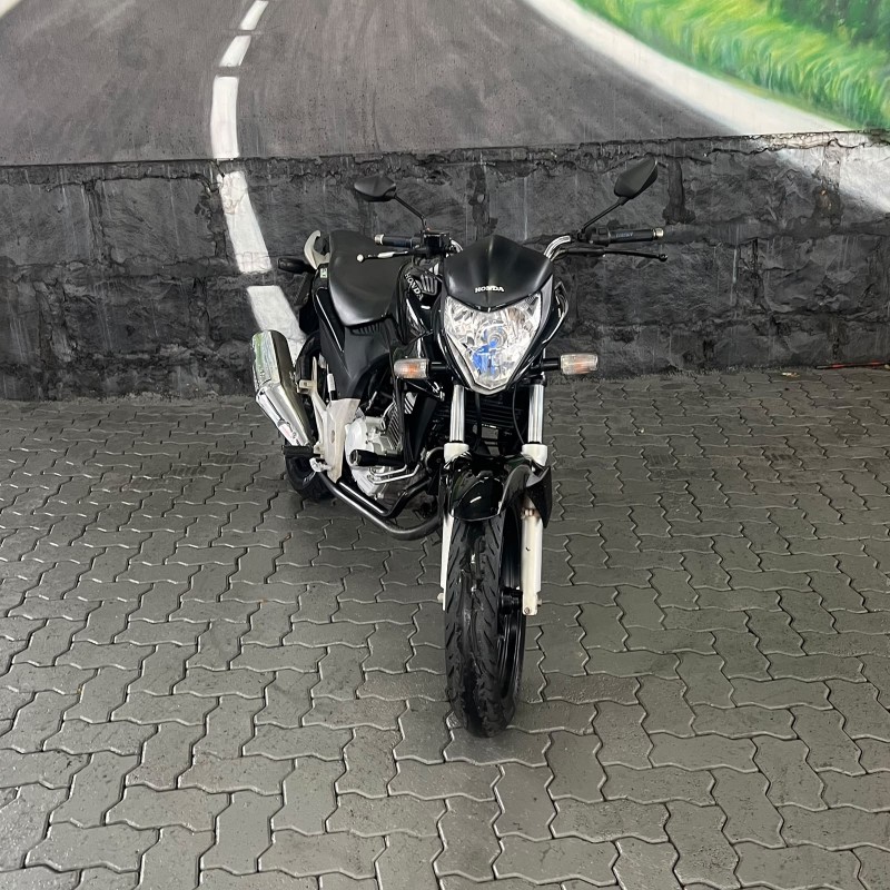 CB 300R  - 2013 - CAXIAS DO SUL