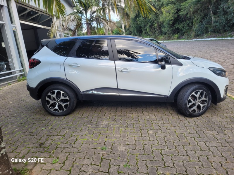 CAPTUR 1.6 16V FLEX INTENSE AUTOMÁTICO - 2019 - NOVA PRATA