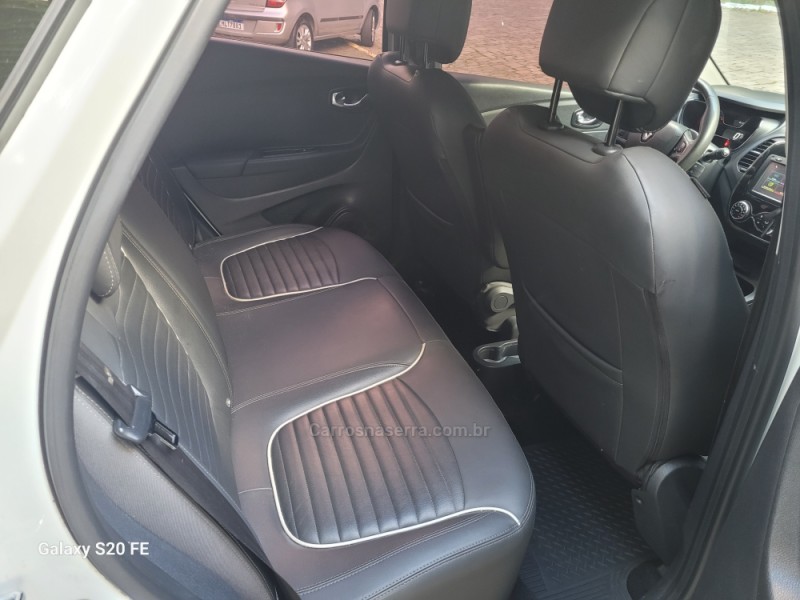CAPTUR 1.6 16V FLEX INTENSE AUTOMÁTICO - 2019 - NOVA PRATA