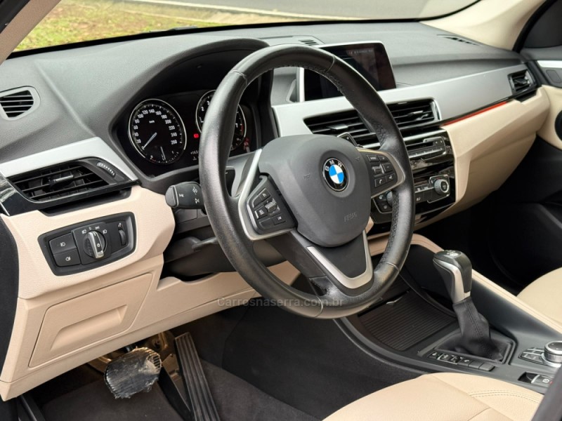 X1 2.0 SDRIVE20I M SPORT ACTIVEFLEX 25 ANOS 16V TURBO 4P AUTOMÁTICO - 2019 - DOIS IRMãOS