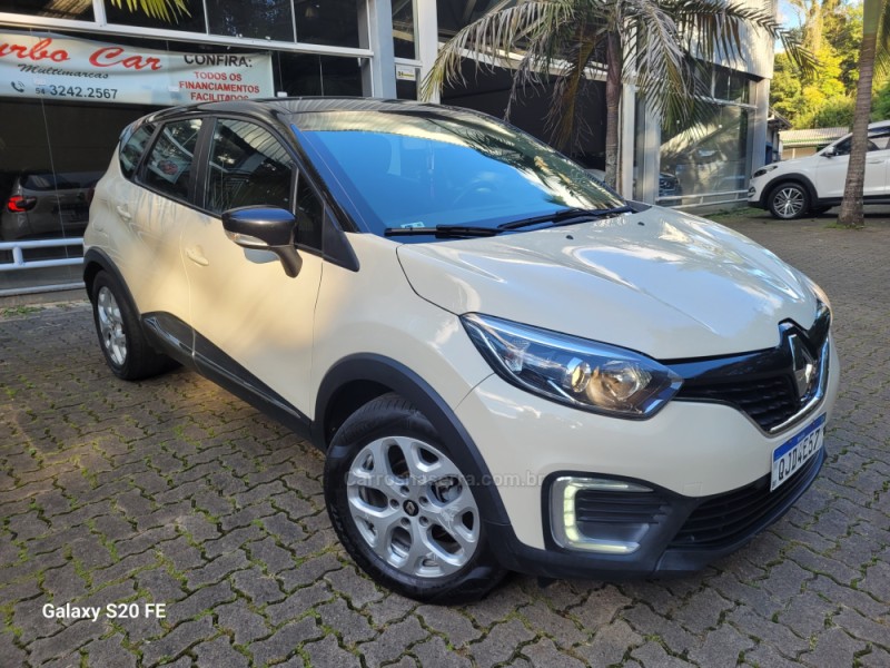 captur 1.6 life 16v flex 4p automatico 2019 nova prata