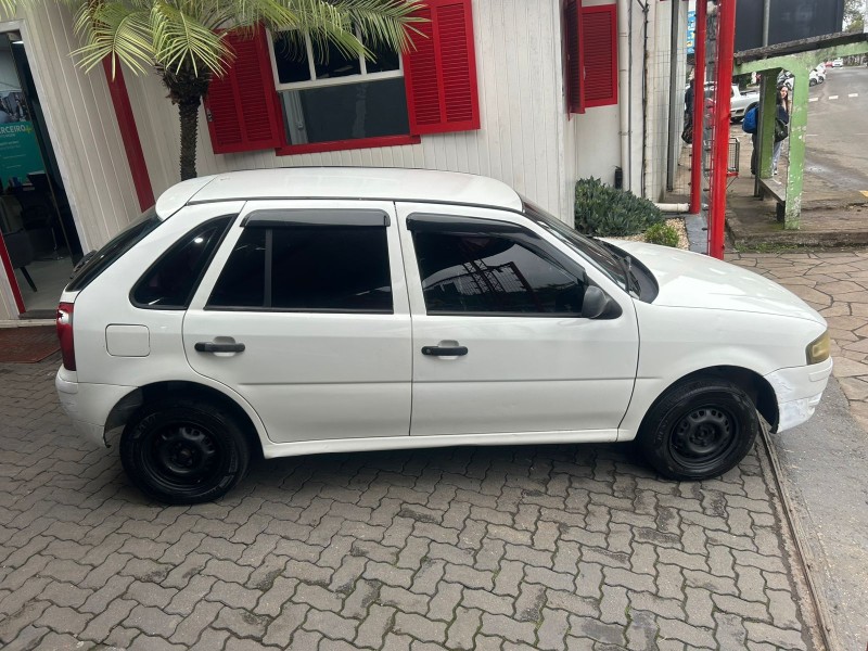 GOL 1.0 MI CITY 8V FLEX 4P MANUAL - 2006 - TRêS COROAS