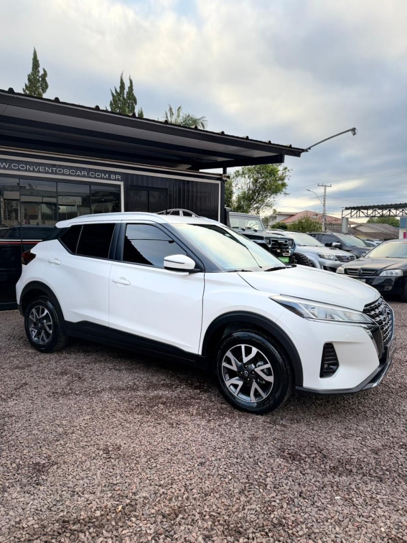 KICKS 1.6 SENSE 16V FLEX 4P AUTOMÁTICO - 2024 - LAJEADO