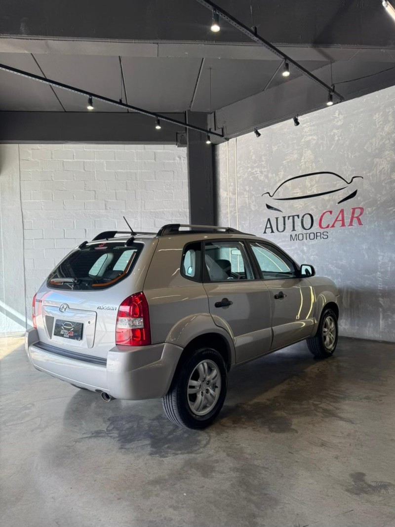 TUCSON 2.0 GL 2WD 16V GASOLINA 4P MANUAL - 2007 - CAXIAS DO SUL