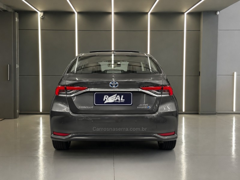 COROLLA 1.8 ALTIS PREMIUM 16V HÍBRIDO 4P AUTOMÁTICO - 2022 - SAPIRANGA