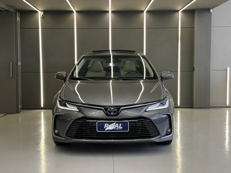 COROLLA 1.8 ALTIS PREMIUM 16V HÍBRIDO 4P AUTOMÁTICO - 2022 - SAPIRANGA