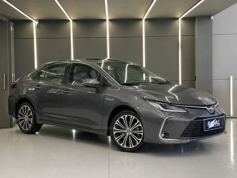COROLLA 1.8 ALTIS PREMIUM 16V HÍBRIDO 4P AUTOMÁTICO - 2022 - SAPIRANGA