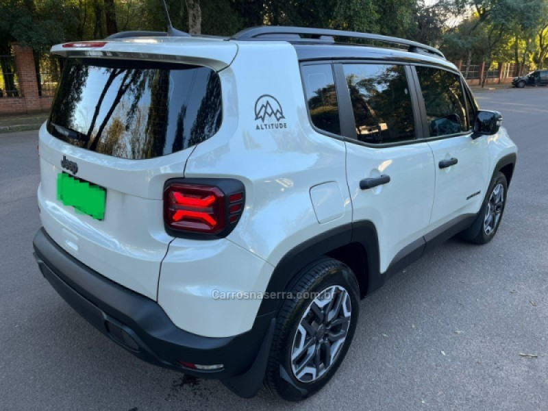 RENEGADE 1.3 16V ALTITUDE T270 TURBO FLEX 4P AUTOMÁTICO - 2025 - BENTO GONçALVES