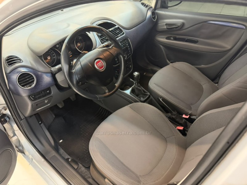 PUNTO 1.4 ATTRACTIVE ITALIA 8V FLEX 4P MANUAL - 2013 - BOM RETIRO DO SUL