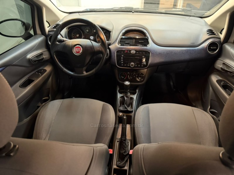 PUNTO 1.4 ATTRACTIVE ITALIA 8V FLEX 4P MANUAL - 2013 - BOM RETIRO DO SUL