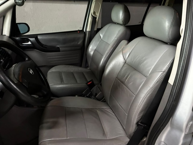 ZAFIRA 2.0 MPFI ELEGANCE 16V GASOLINA 4P AUTOMÁTICO - 2005 - BOM PRINCíPIO