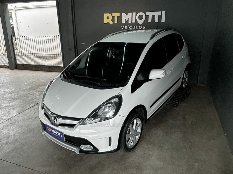 FIT 1.5 TWIST 16V FLEX 4P AUTOMÁTICO - 2014 - MUçUM