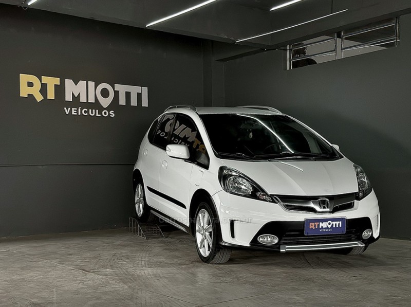 fit 1.5 twist 16v flex 4p automatico 2014 mucum