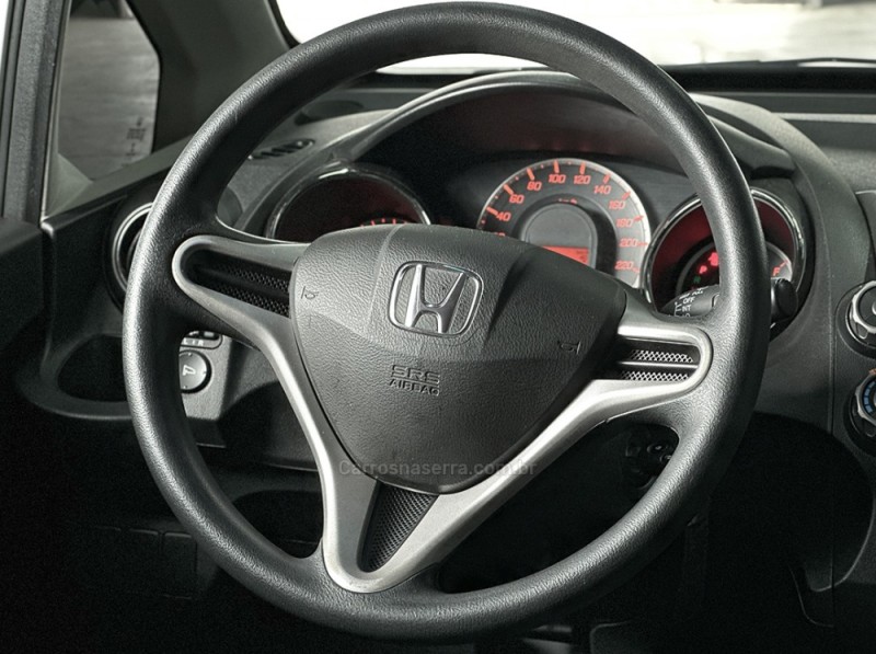 FIT 1.5 TWIST 16V FLEX 4P AUTOMÁTICO - 2014 - MUçUM