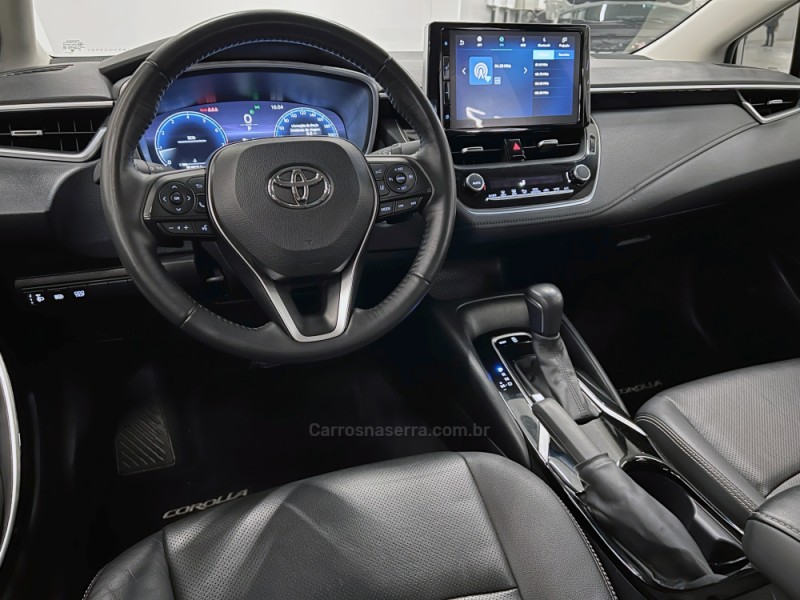 COROLLA 2.0 XEI 16V FLEX 4P AUTOMÁTICO - 2024 - FLORES DA CUNHA
