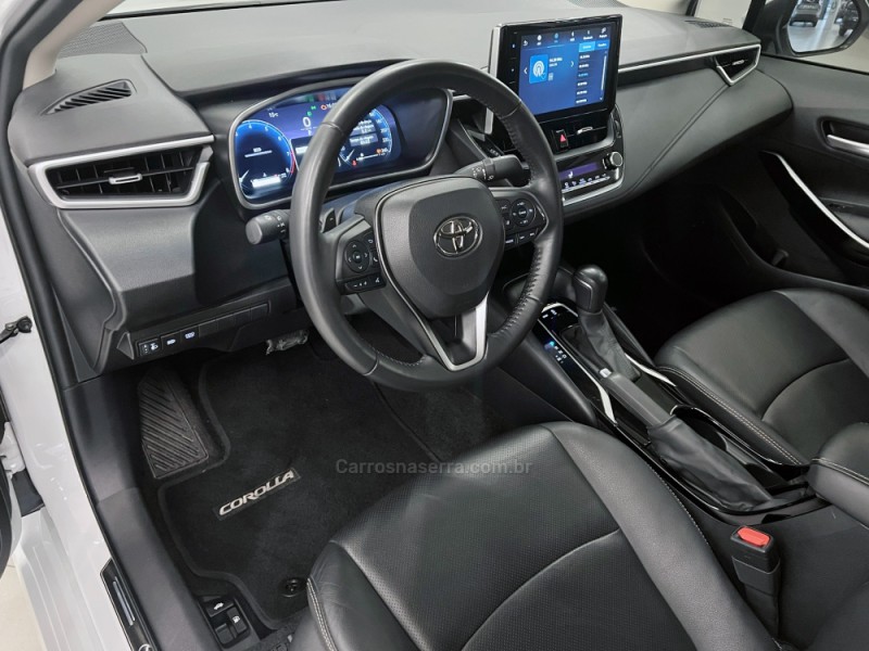 COROLLA 2.0 XEI 16V FLEX 4P AUTOMÁTICO - 2024 - FLORES DA CUNHA