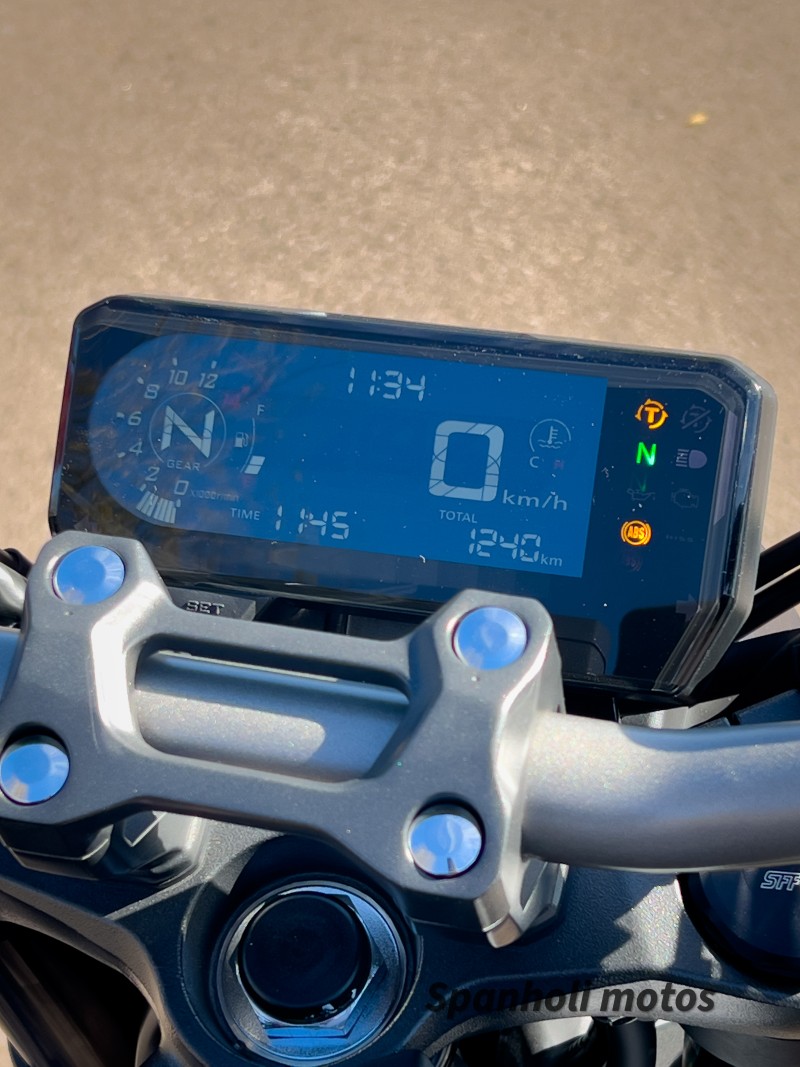 CB 650R  - 2024 - BENTO GONçALVES