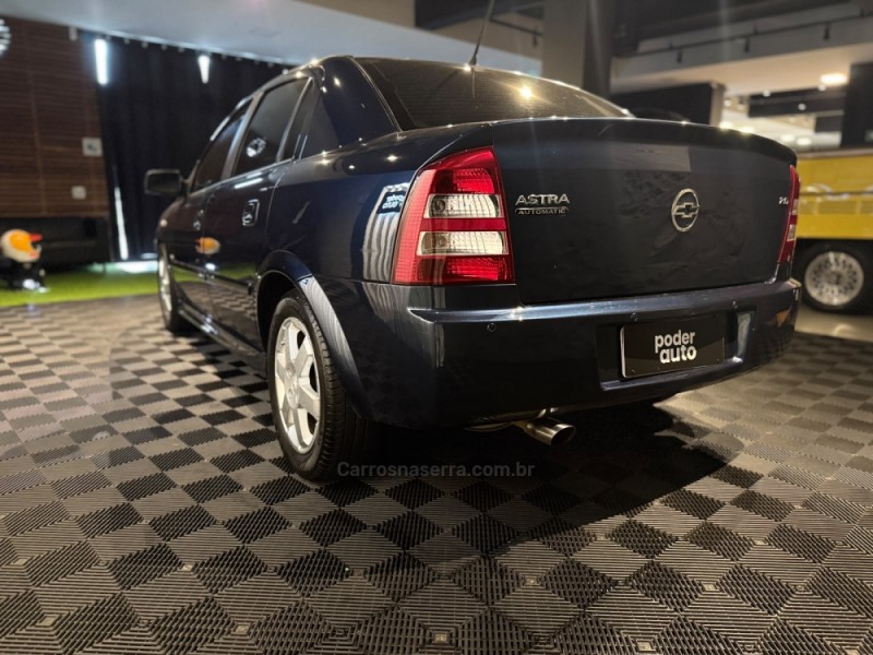 ASTRA 2.0 MPFI ELITE 8V FLEX 4P AUTOMÁTICO - 2006 - FARROUPILHA