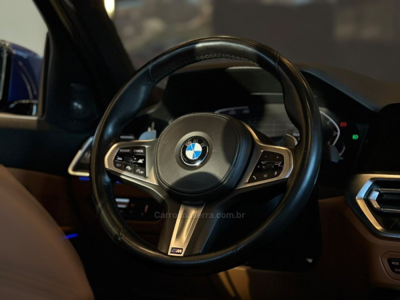 320I 2.0 M SPORT 16V TURBO ACTIVEFLEX 4P AUTOMÁTICO - 2021 - CAXIAS DO SUL