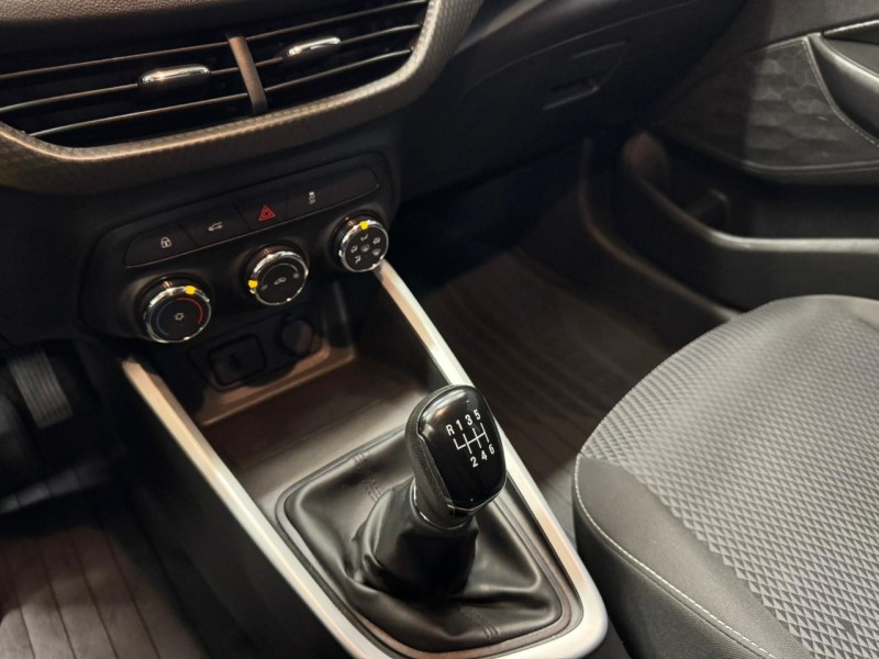 ONIX 1.0 LT PLUS 12V TURBO 4P FLEX MANUAL - 2021 - VERANóPOLIS