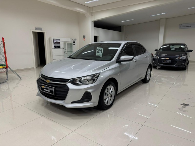onix 1.0 lt plus 12v turbo 4p flex manual 2021 veranopolis