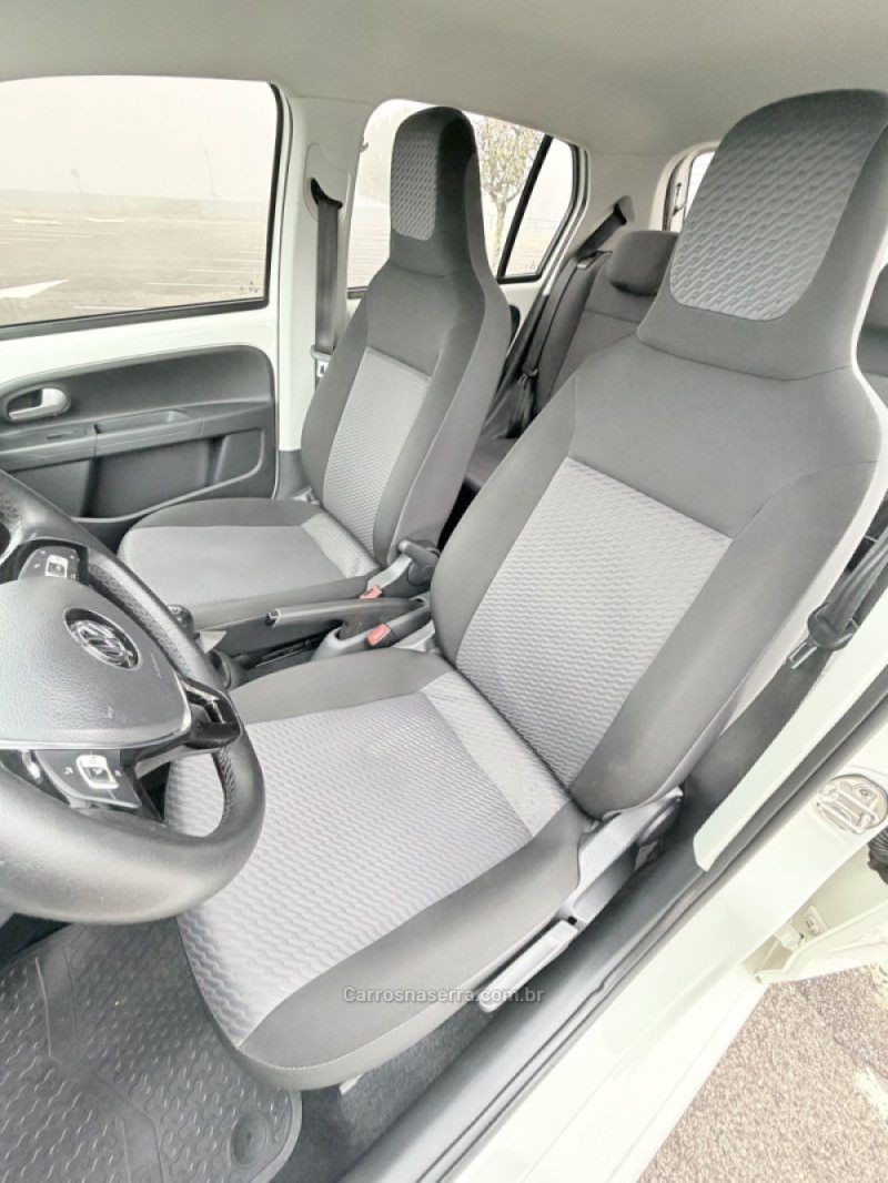 UP 1.0 TSI MOVE UP 12V FLEX 4P MANUAL - 2019 - FARROUPILHA