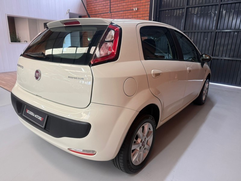 PUNTO 1.4 ATTRACTIVE ITALIA 8V FLEX 4P MANUAL - 2016 - BENTO GONçALVES