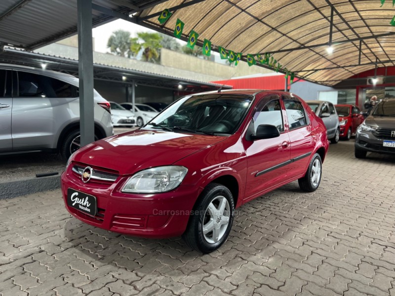 prisma 1.4 mpfi maxx 8v flex 4p manual 2011 bom principio