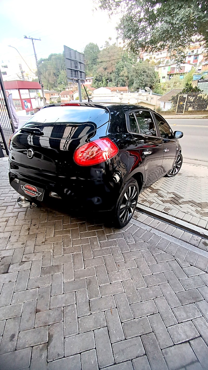 BRAVO 1.8 ABSOLUTE 16V FLEX 4P MANUAL - 2011 - CAXIAS DO SUL