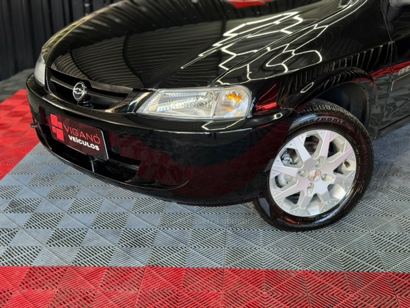 CELTA 1.0 MPFI VHC SPIRIT 8V GASOLINA 4P MANUAL - 2005 - CAXIAS DO SUL
