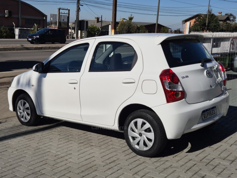 ETIOS 1.3 16V FLEX 4P MANUAL - 2018 - CAXIAS DO SUL
