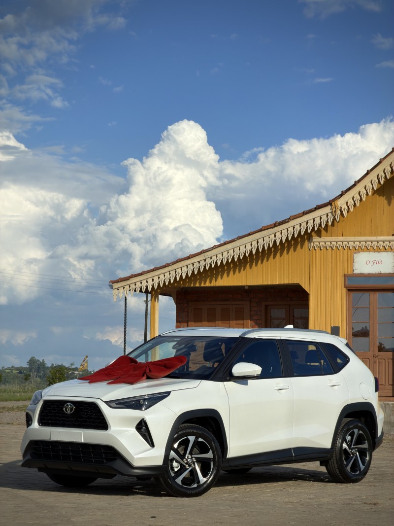 YARIS CROSS 1.5 XRE 16V FLEX 4P AUTOMÁTICO - 2027 - ANTôNIO PRADO