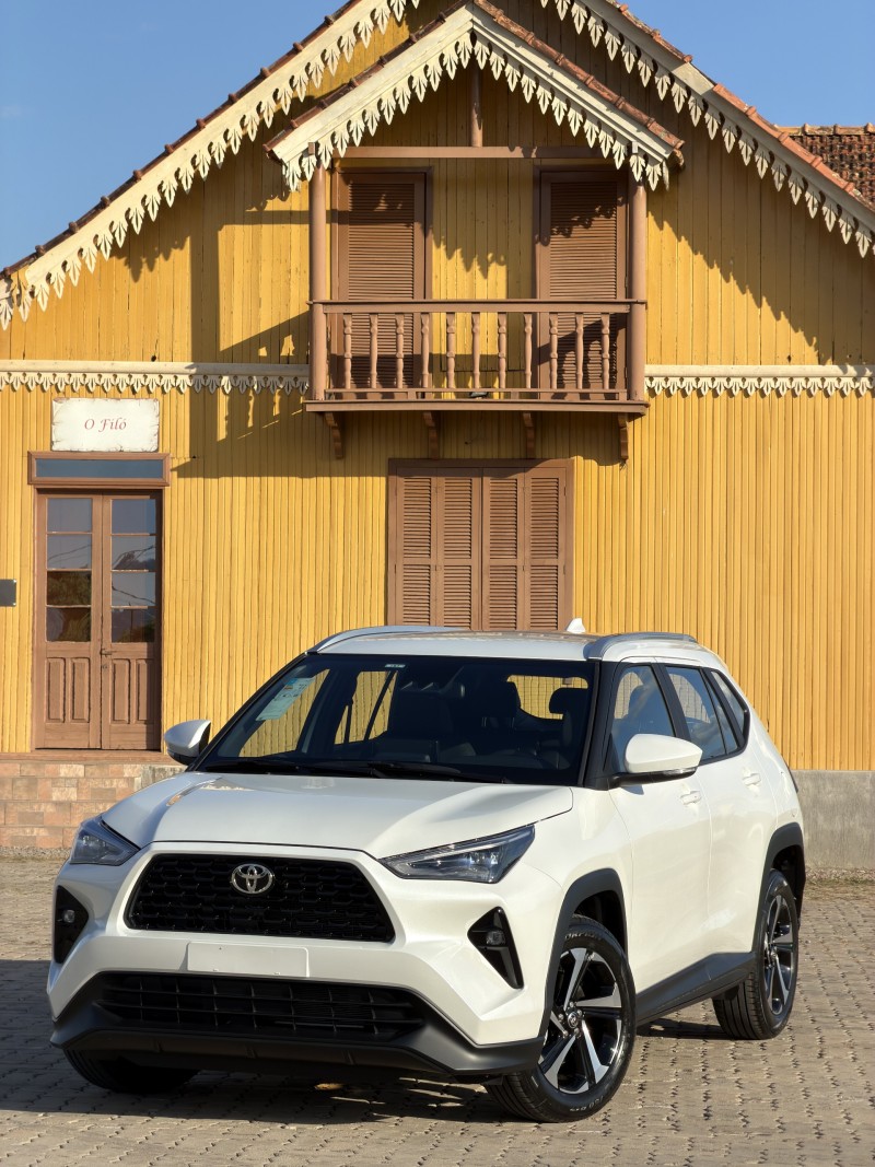 YARIS CROSS 1.5 XRE 16V FLEX 4P AUTOMÁTICO - 2027 - ANTôNIO PRADO