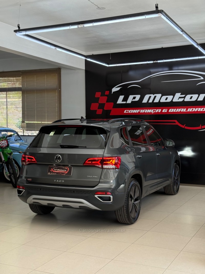 TAOS 1.4 16V COMFORTLINE TSI FLEX 4P AUTOMÁTICO - 2025 - FARROUPILHA