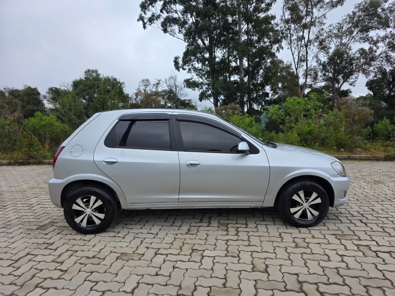 CELTA 1.0 MPFI LT 8V FLEX 4P MANUAL - 2015 - BENTO GONçALVES