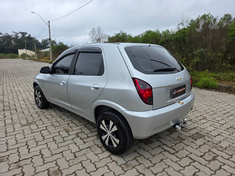 CELTA 1.0 MPFI LT 8V FLEX 4P MANUAL - 2015 - BENTO GONçALVES