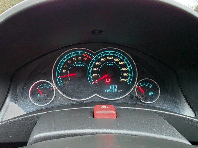 CELTA 1.0 MPFI LT 8V FLEX 4P MANUAL - 2015 - BENTO GONçALVES