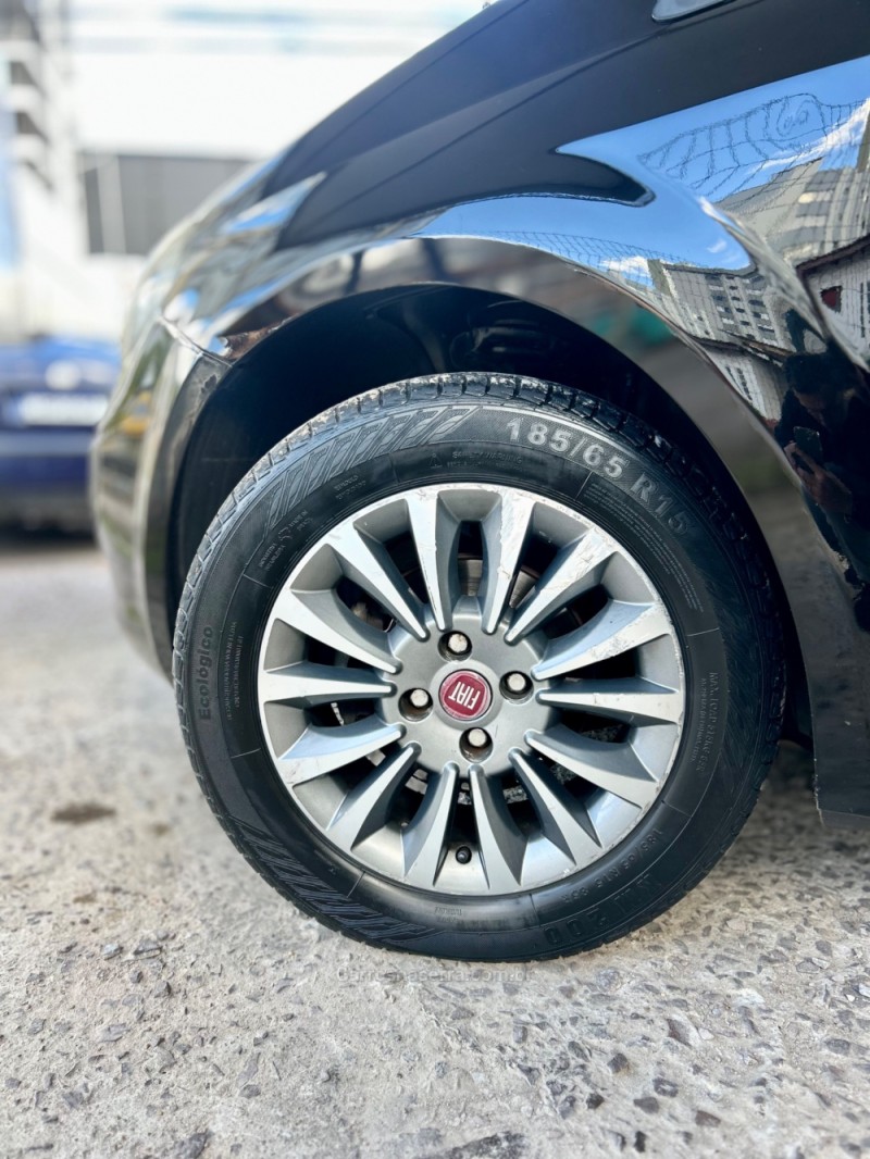 PUNTO 1.6 ESSENCE 16V FLEX 4P AUTOMATIZADO - 2013 - CAXIAS DO SUL